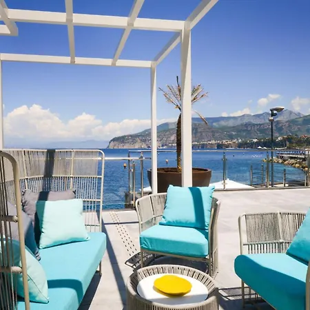 Beachfront Sorrento