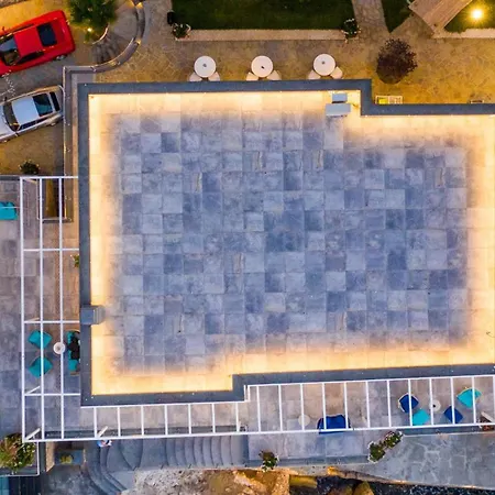 וילה My Exclusive Italy - Beachfront & Private Sea Access סורנטו