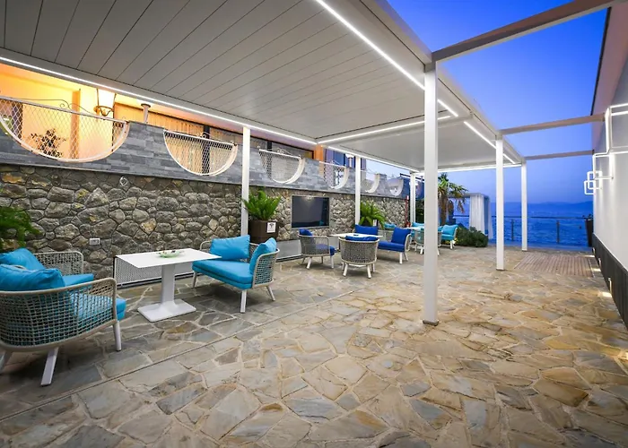 My Exclusive Italy - Beachfront & Private Sea Access Villa *