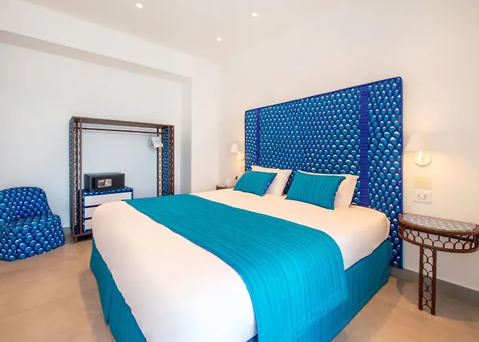 My Exclusive Italy - Beachfront & Private Sea Access Villa Sorrento