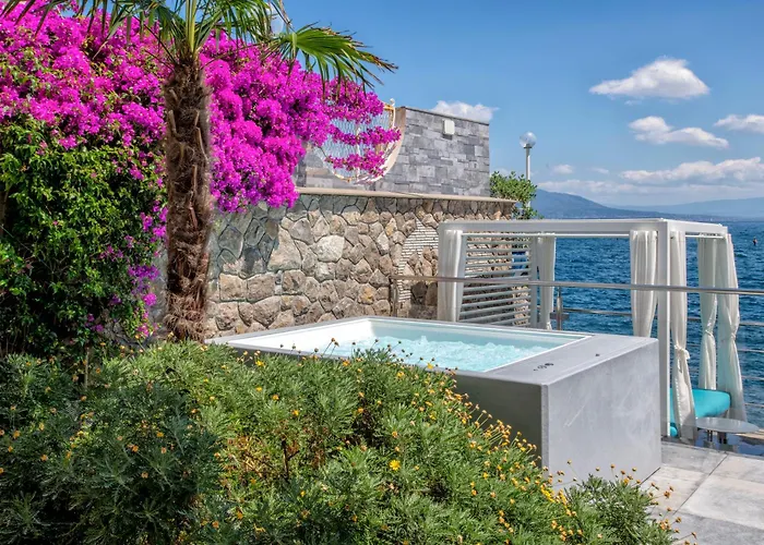 My Exclusive Italy - Beachfront & Private Sea Access * Sorrento