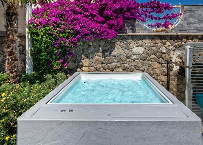 My Exclusive Italy - Beachfront & Private Sea Access * Sorrento