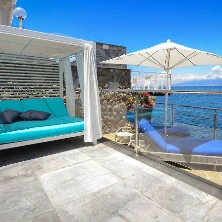 My Exclusive Italy - Beachfront & Private Sea Access Willa *